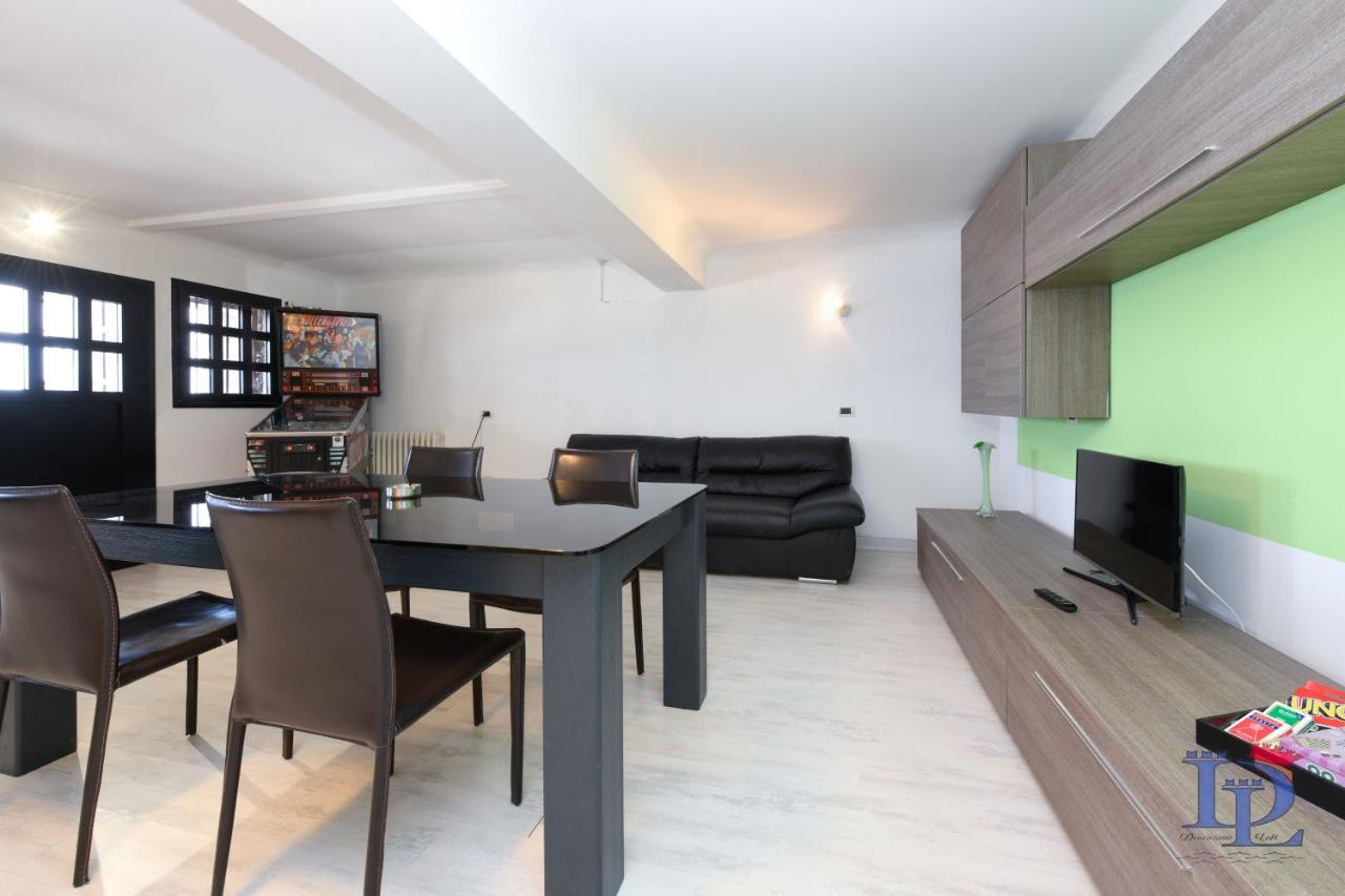 Desenzanoloft Official Partner Marriott Homes & Villas - Villa Meraviglia Ντεζεντσάνο ντελ Γκάρντα Εξωτερικό φωτογραφία