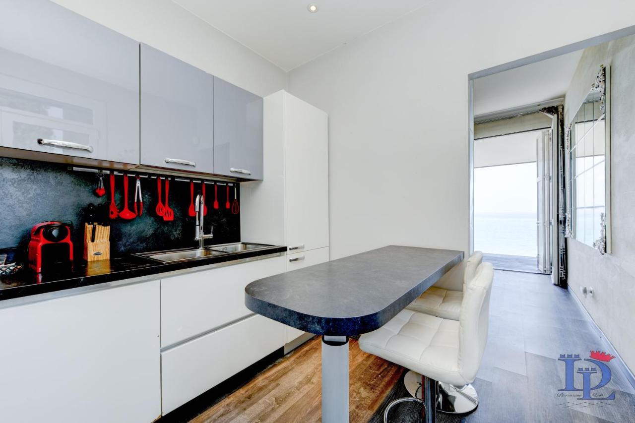 Desenzanoloft Official Partner Marriott Homes & Villas - Villa Meraviglia Ντεζεντσάνο ντελ Γκάρντα Εξωτερικό φωτογραφία